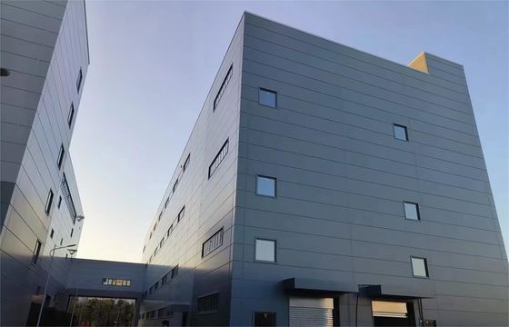 내구성 강철 프레임 구조 프리팩트 금속 창고 건설 높은 효율성 높은 안정성