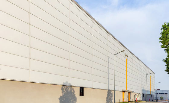 맞춤형 크기와 레이아웃을 갖춘 장수명 강성 프레임 강철 구조 창고 건설