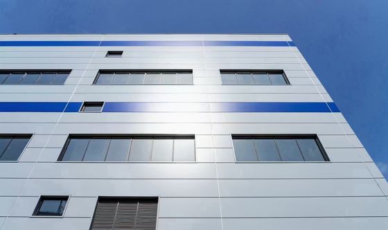최대 공간 활용을 위해 명확한 스판 디자인을 가진 사용자 정의 가능한 철강 구조 창고
