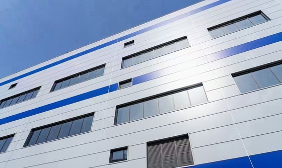 최대 공간 활용을 위해 명확한 스판 디자인을 가진 사용자 정의 가능한 철강 구조 창고